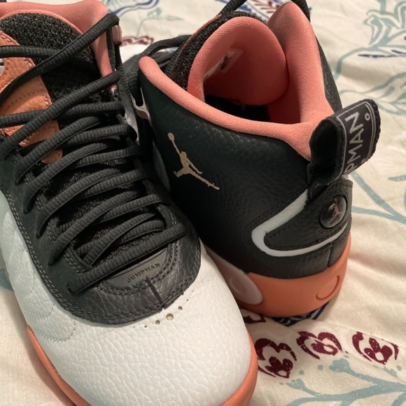 Coral/black and white Jordan Jumpman Pros - Picture 2 of 3